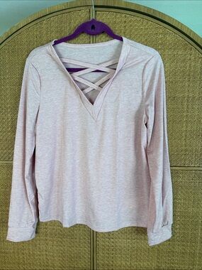 Crisscross V-Neck Long-Sleeve Top in Pale Pink
